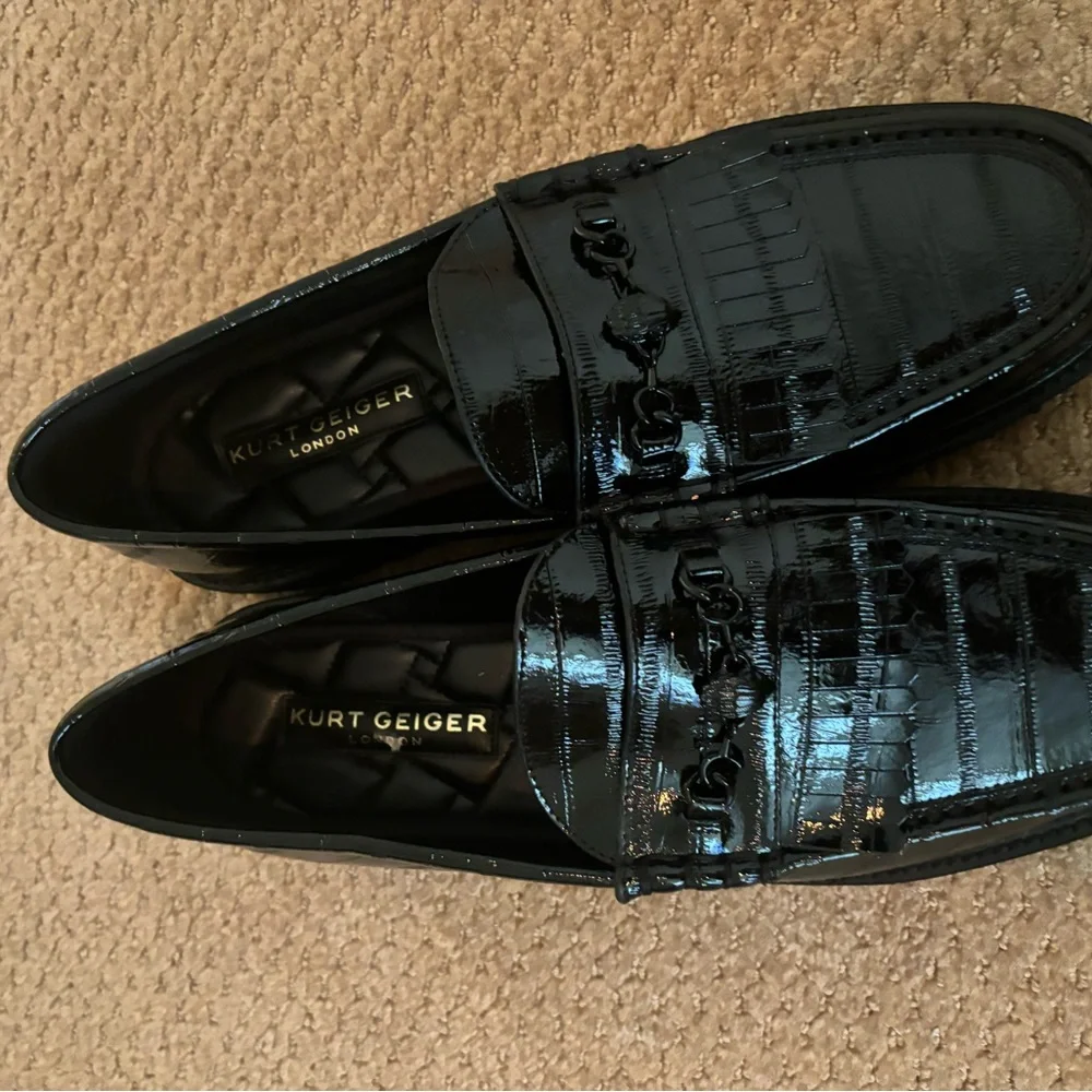 Kurt Geiger Men’s Vincent Eagle Head Slip On Loafer
